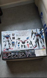 PG GAT-X105+AQM/E-YM1 Perfect Strike Gundam