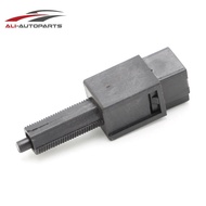 25320-4M400 Brake Light Switch For Nissan 350Z Altima Cube Frontier Murano Sentra X-Trail Versa Infi