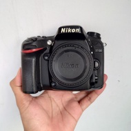 Kamera dslr Nikon D7100 body only second