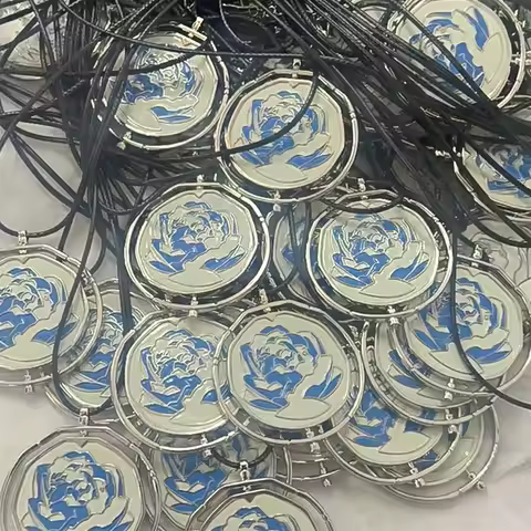 New Game Jinx Blue Rose Rotatable Necklace Anime Game Arcane Season 2 Backpack Pendants Fashion Jewe