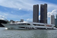 สถานที่ท่องเที่ยว/กิจกรรม ล่องเรือดินเนอร์สุดหรูระดับ 5 ดาว บนเรือสำราญ Opulence Cruise Bangkok - กร
