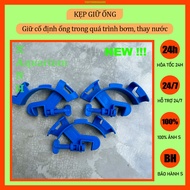 Aquarium water change pipe holder