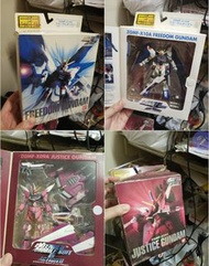自由高達+正義高達 Gundam玩具