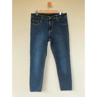 Skinny Long Jeans Stretchable Fabric Waist 31 Inches