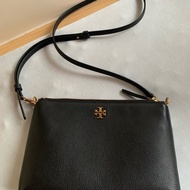 Tory Burch 黑色 Kira 斜背包