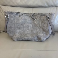 Chanel 香奈兒灰色雙用沙灘包