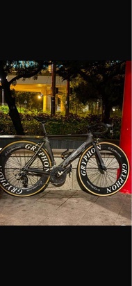 Felt 公路車