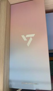SEVENTEEN第三代手燈