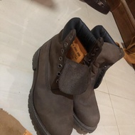 sepatu boots pria timberland second ukuran 42