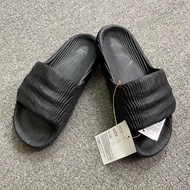 Das Adilette Sandals 22 Black
