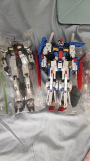 大班 MG 1/100 Hi-Nu Gundam ZZ Gundam