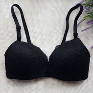 Sister hood Bra New Size 32/70 No Underwire Foam Padding (D16)