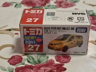 TOMICA 27 NISSAN TAXI