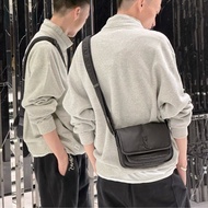 YSL NIKI 小號 尼龍黑色郵差包 23年 尺寸約21x15