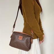 Celine Macadam 老花雲朵包 棕色 斜背包 腋下包 思琳