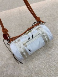 全新銀白色Topologie圓筒包Topologie袋 Topologie bag Topologie斜孭袋