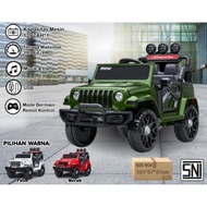 Mobil Remot Kontrol Aki Bisa Dicharger Mobilan Jeep Besar 4 WD Musik