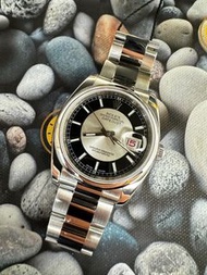 🌈🌈新返貨啦🌈🌈原裝雙色唱片面 紅黑日歷盤💿光圈 內刻字❤️36mm👔Rolex Datejust 116200 連原裝實心板帶👔1250C (廣華街店)
