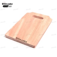 THICK HOLE SQUARE WOODEN CUTTING BOARD (29.5 x 18.5 x 1.5 CM)
