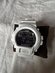 Casio G-Shock手錶 DW-6900NB Casio Shock Resist  Water Resist 20BAR St.Steel Back．Casio 手錶