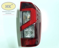 ไฟท้าย นิสสัน นาวาร่า Pro 2X/4X 21 LED / Nissan Navara Pro 2X/4X 21 LED *ใส่กับรุ่น NP300 ได้*
