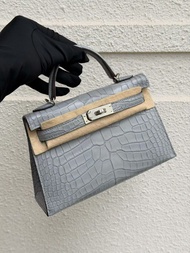 Hermes Mini Kelly二代 银扣