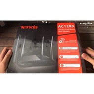 TENDA AC6 Router - AC1200 Smart Dual-Band WiFI Router