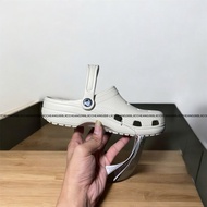 รองเท้าแตะ cro แท้ CLASSIC CLOG หัวโต สำหรับผู้ชายและผู้หญิง Sandals Flat Sandals Mens Shoes and Clo