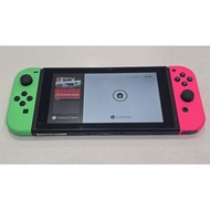 Nintendo Switch V1 ( Free many  accessories )