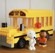 韓國代購 - Peanuts Snoopy Brick School Bus