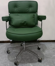 找得 - 包安裝包送貨舒適人體工學椅皮辦公轉椅電腦椅鋁合金腳老闆椅大班椅（果綠色西皮+銀色支架 包安裝）80093