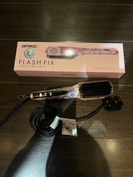 Amika Flash Fix 直髮梳