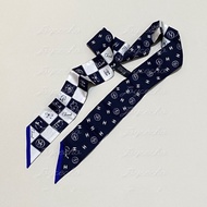 全新Chanel 滿版雙C logo 棋盤格藍白西洋棋 細版圍巾 twilly 絲巾