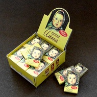 Alenka Love Lily Pure Cocoa Milk Chocolate 75% Black Chocolate Individually Packaged Milk Chocolate 