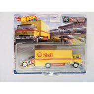 Hot Wheels Team Transport Porsche 962 and Sakura Sprinter