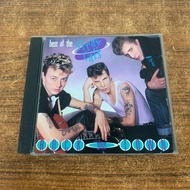 (Unsealing )   Stray Cats  The Best Of Stray Cats  Rock This Town       jia19