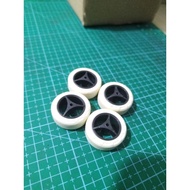 Tamiya Small Hard Tire  with Small Carbon Rim (Original-Secondhand)