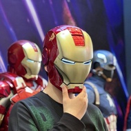📣.. 萬聖節必備🎃 鋼鐵俠 Ironman MK5語音聲控 感應發光 賈維斯頭盔面具 cos 成人 可穿戴 男孩玩具iron man