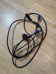 電腦屏幕電源線 及 電腦連接屏幕VGA線