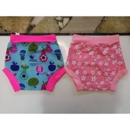 Size L!! 10 to 14kg waterproof Girl swimming trunk swim wear