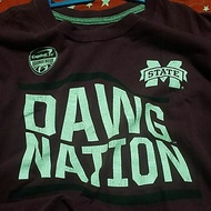 DAWG NATION SHIRT SIZE 22X28 INCH