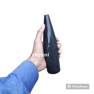 Genuine stone pounder