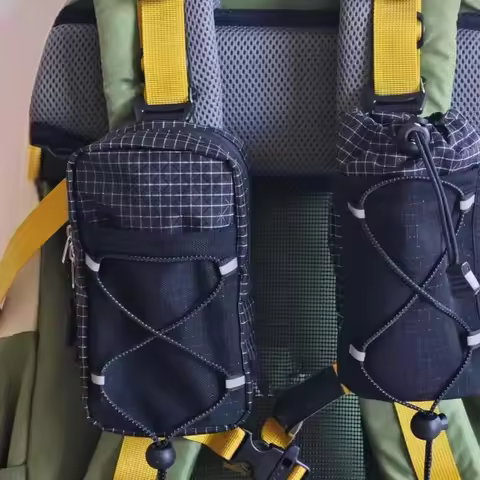 Portable Climbing Essential Ergonomic Shoulder Strap Hanging Design Compact 12x3x18cm 69HD