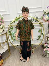 pakaian set anak cowok motif endek Bali SUDAH SATU SET terdiri dari udeng di kepala kemeja dan kancu