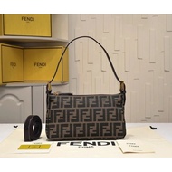 Fendi Baguette Baguette Baguette Bag Size Underarm Bag Acetate Satin Liner Venti