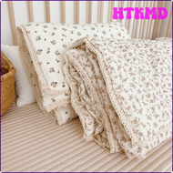 HTKMD ผ้าห่มผ้าห่มผ้ามัสลินลายดอกคาเมลเลียสำหรับเด็กทารกในฤดูร้อนผ้าคลุมเตียงนอนสำหรับเด็กทารก