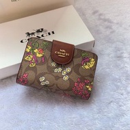 COACH 蔻馳 CR935花卉印花 錢包 銀包 中號 女款 金色拼卡其色多色