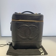 中古香奈兒 CHANEL  魚子醬荔枝皮 黑色金鏈 化妝箱  Vintage Vanity bag  可化妝包 手提包  大小：15cm*12.5*16
