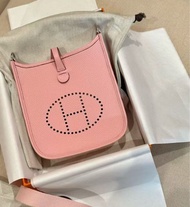 全新 Hermes Mini Evelyne Col 3q 絕美櫻花粉