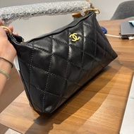 香奈兒chanel肩背包  老香